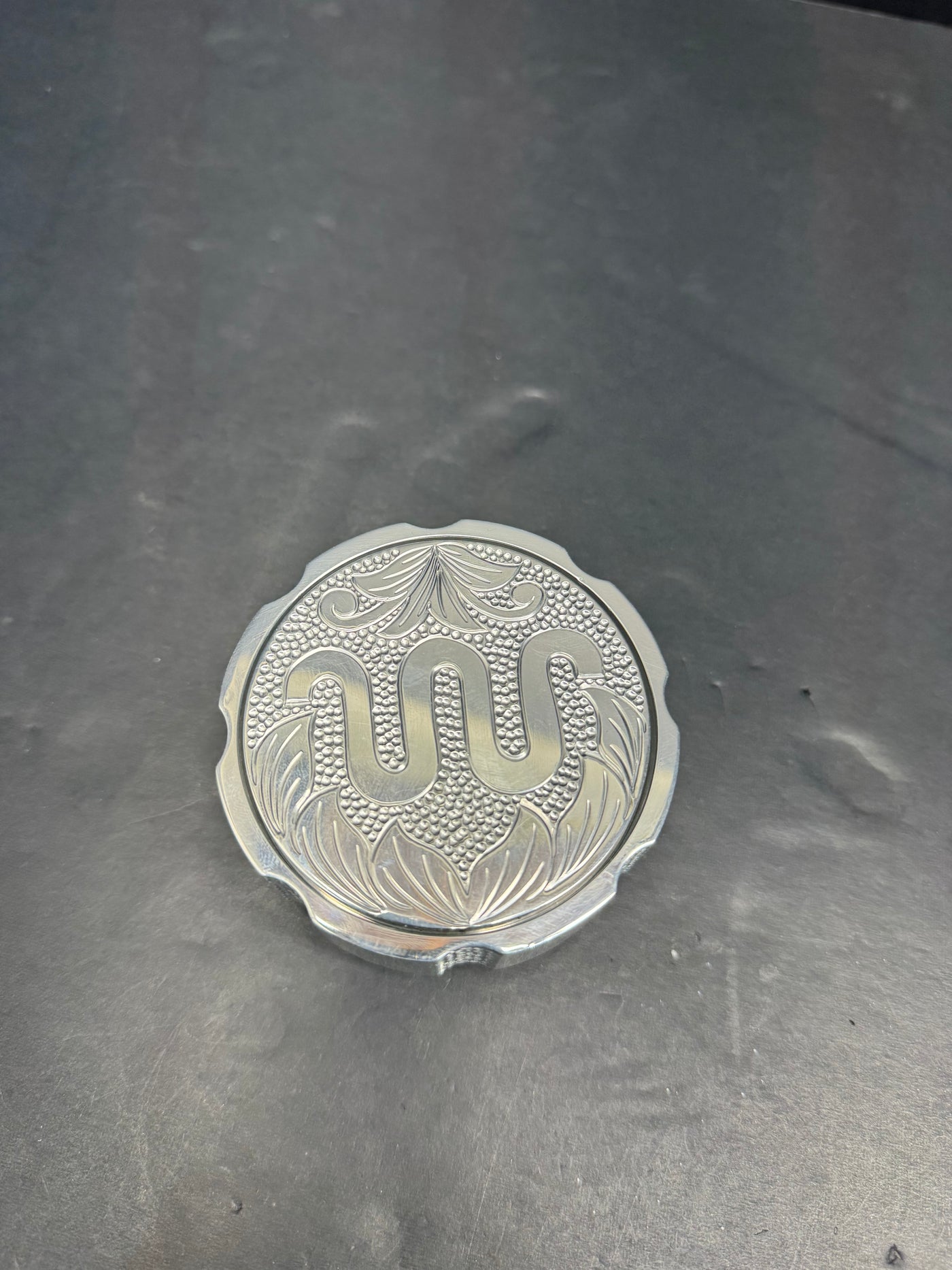 Hand Engraved Floating Oil Cap